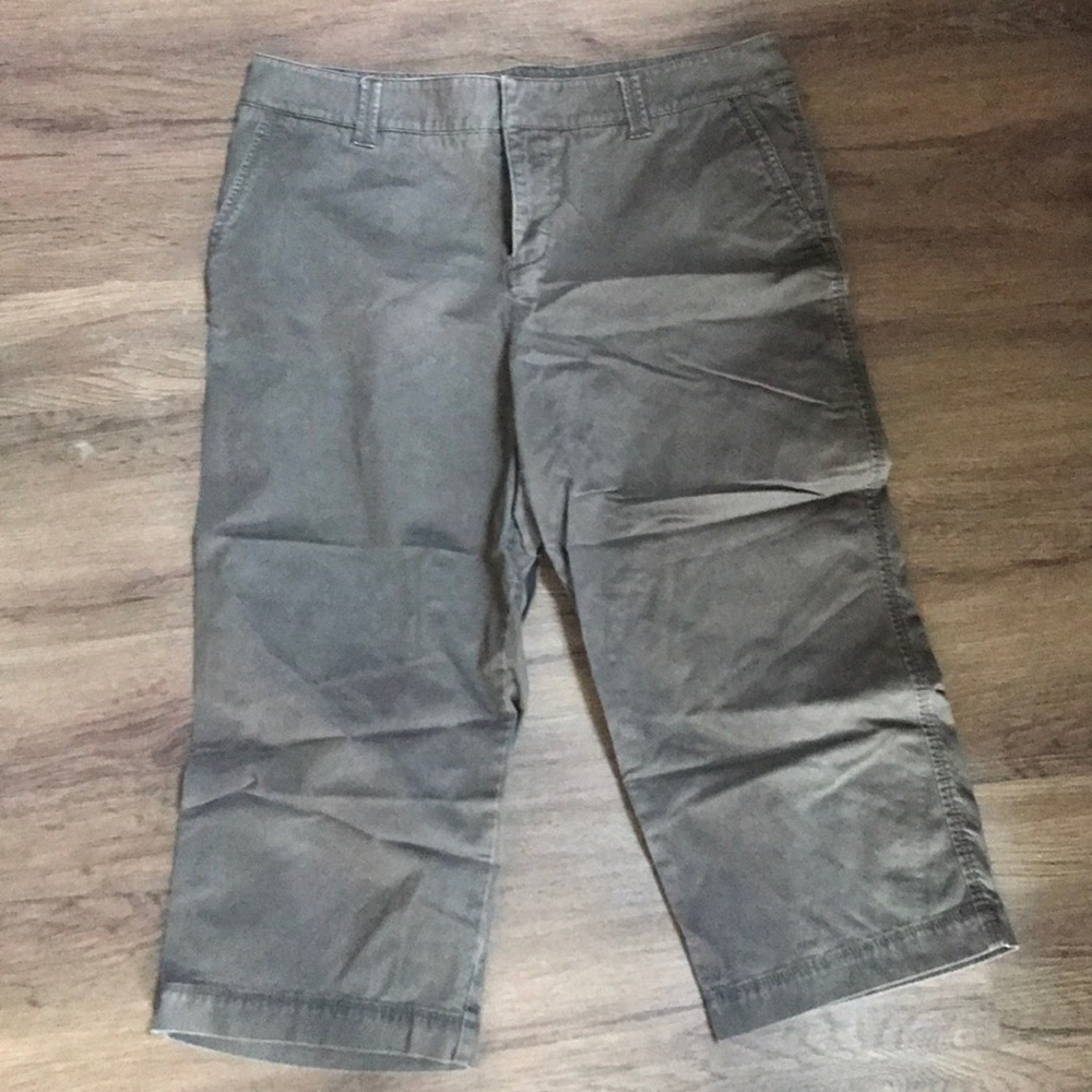 Brown Sonoma Capris, size 12